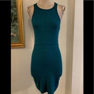 Elegant Teal Sleeveless Dress